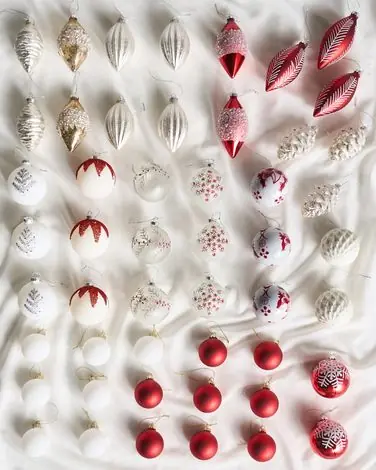 Set of 50 Baubles SNOWFLAKE Glass Red/ White - Christmas
