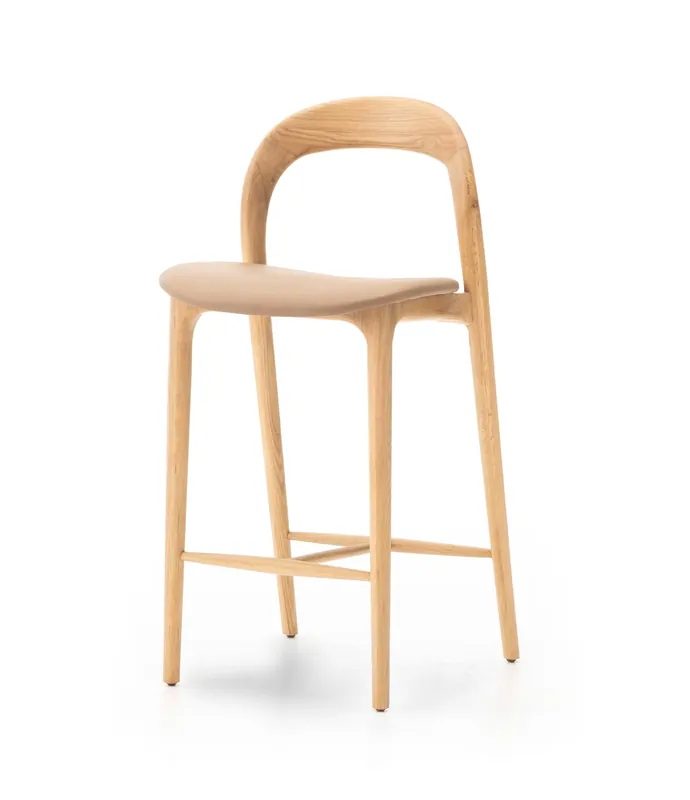 Taburete Keula h: 65 cm de roble macizo y piel - PLM Design