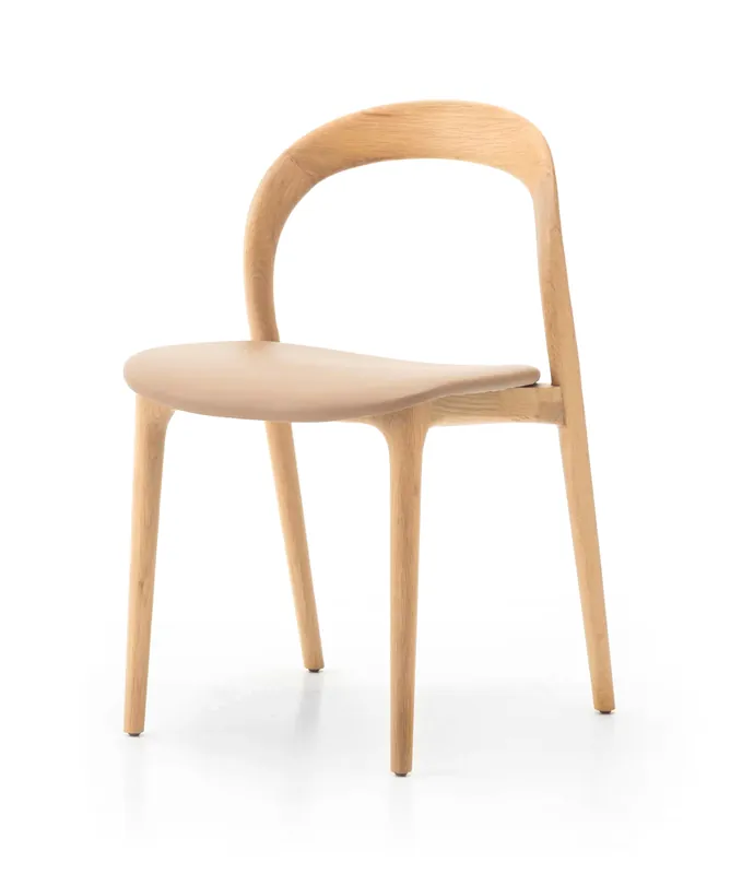 Silla Keula de roble macizo y piel - PLM Design