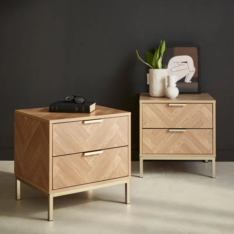 Mesita de noche efecto madera con diseño en espiga, set de 2 - Mesitas de noche