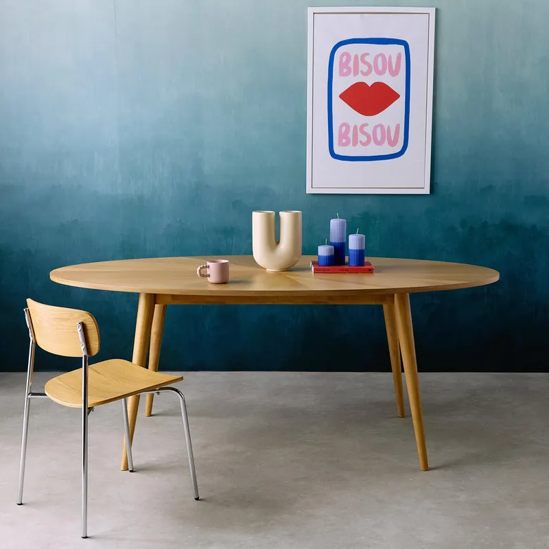 Mesa de comedor ovalada de madera de hevea y chapa de roble para 6 personas - Mesas de comedor