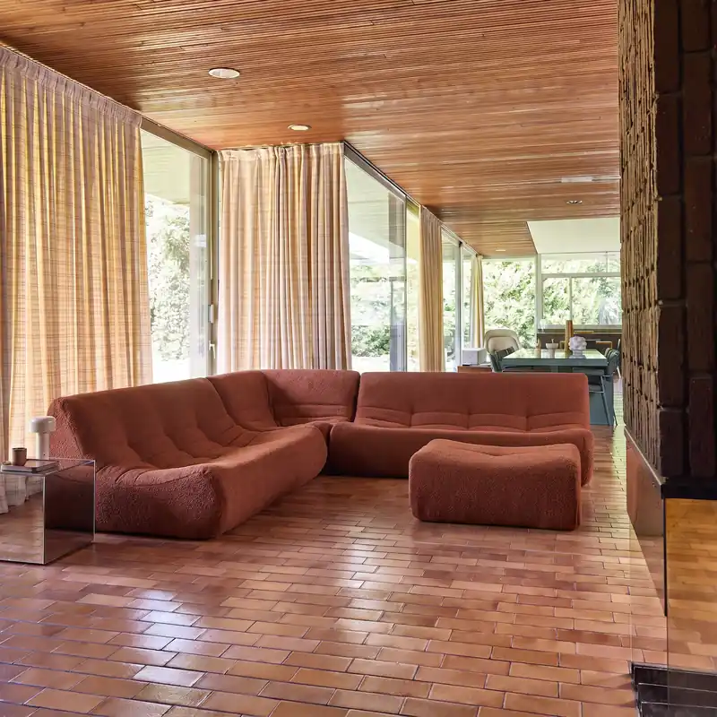 Sofá esquinero modular con reposapiés de borreguito texturizada, 7 plazas - Sofás