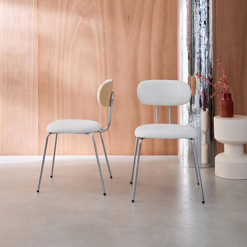 Silla de tela repelente al agua y patas de metal cromado, set de 2 - Sillas de comedor