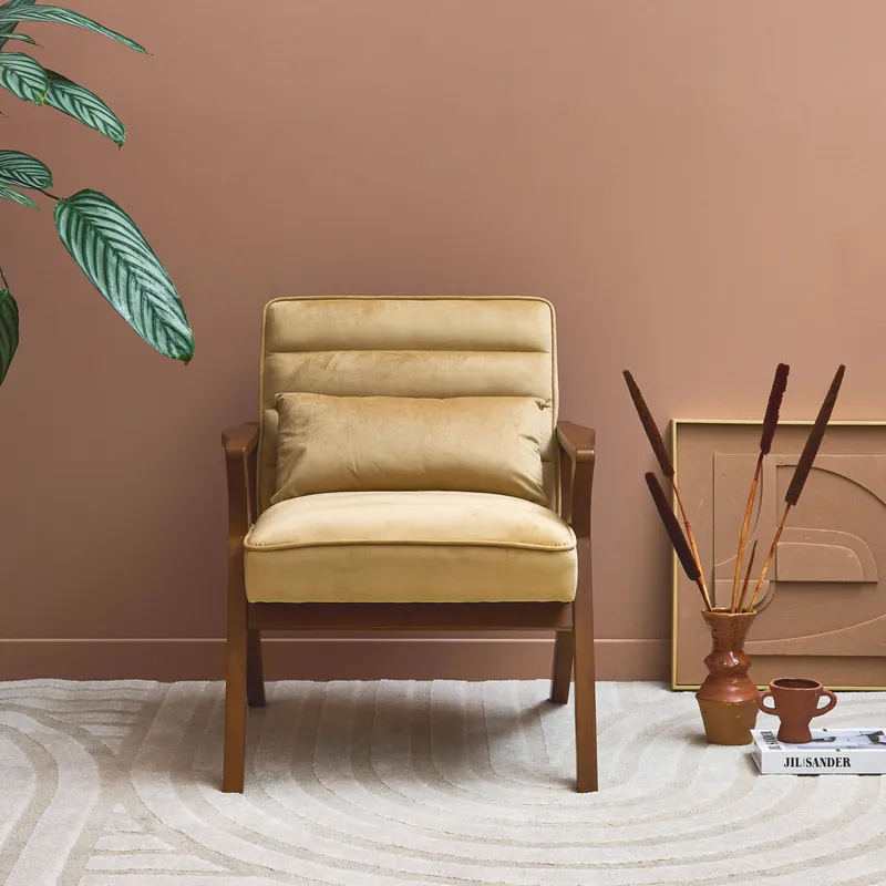 Sillón escandinavo de madera de hevea y terciopelo - Sillones