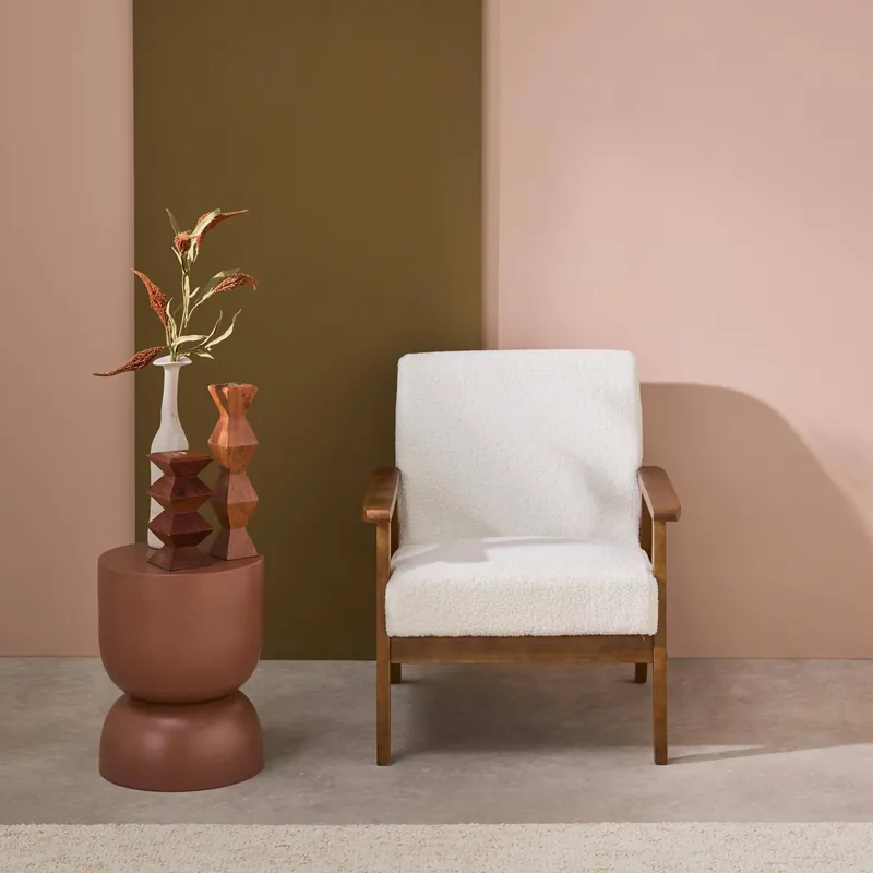 Sillón rizado escandinavo de madera de hevea teñida de nogal claro - Sillones