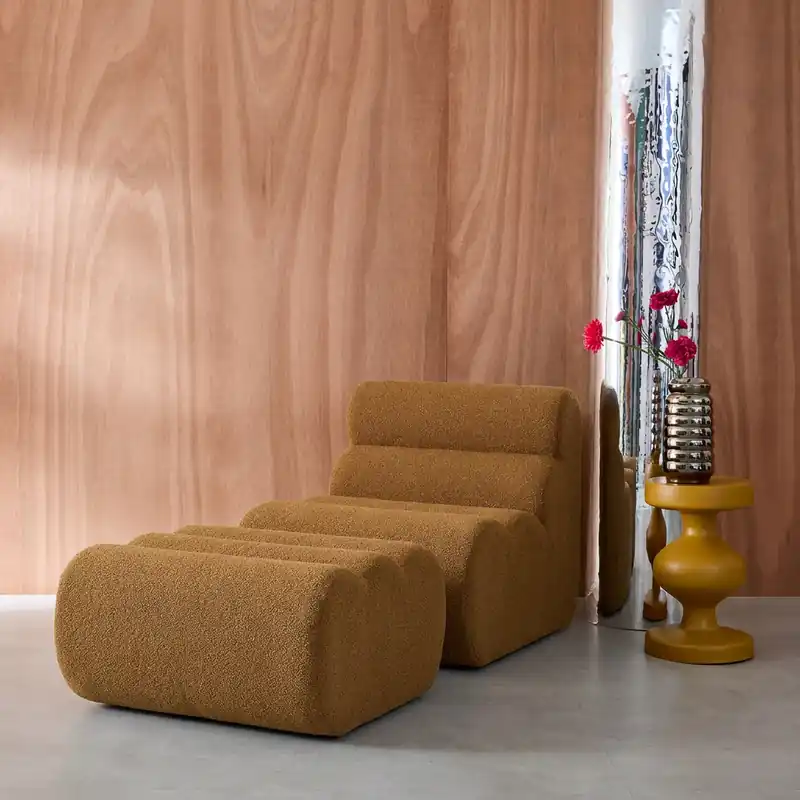 Sillón de borreguito texturizada con reposapiés - Sillones