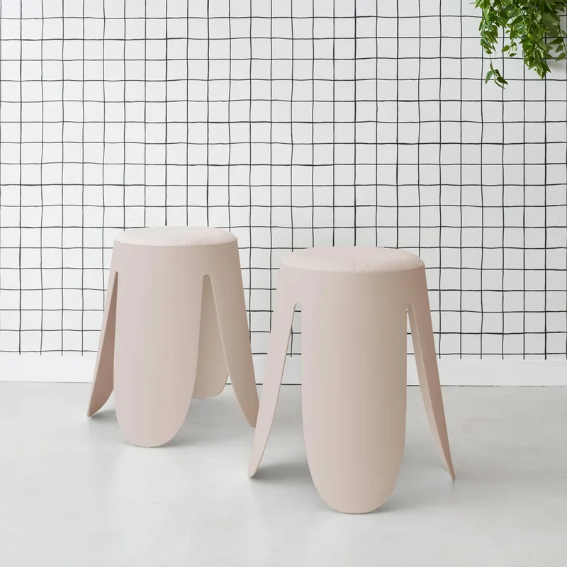 Taburete apilable con asiento texturado, set de 2 - Taburetes de cocina