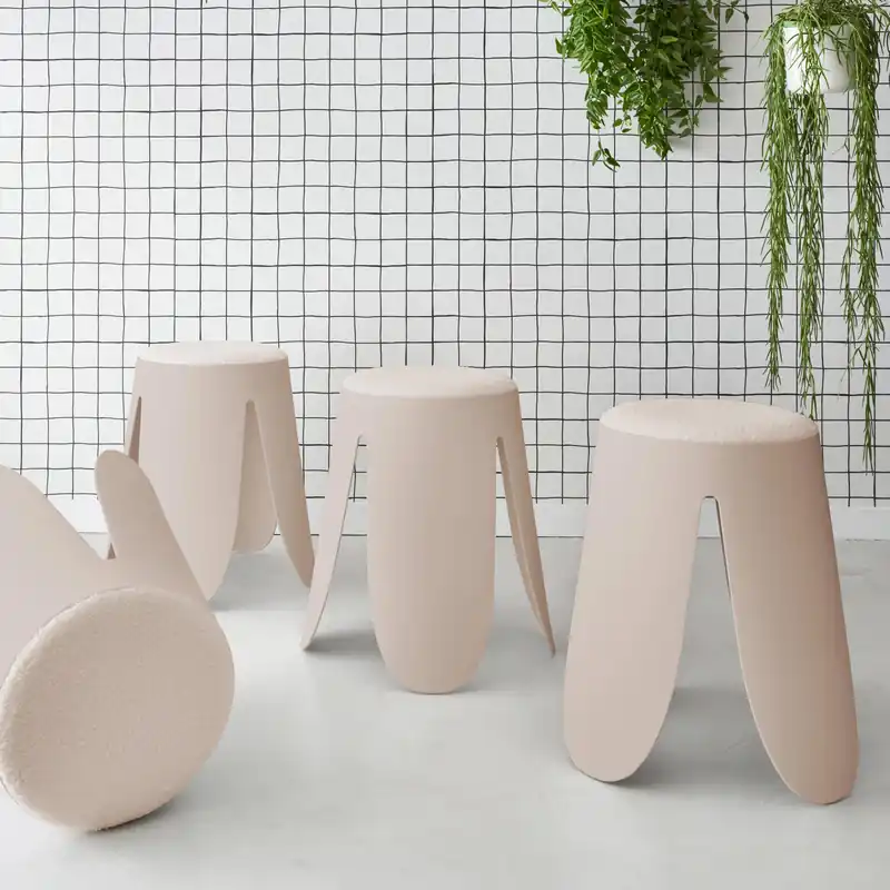 Taburetes apilable de borreguito texturizado, set de 4 - Taburetes de cocina