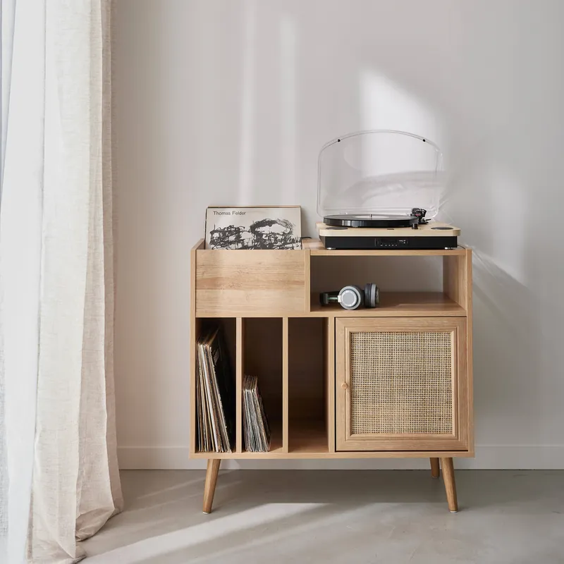 Muebles de vinilo con decoración de caña y madera - Aparadores de salón