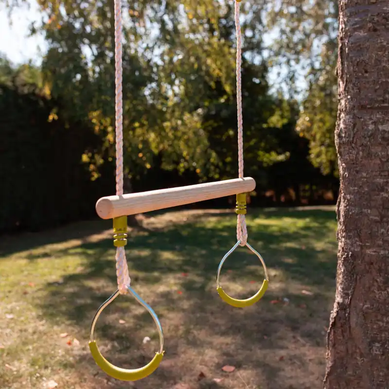 Trapecio de madera con anillas metálicas - Columpios y toboganes