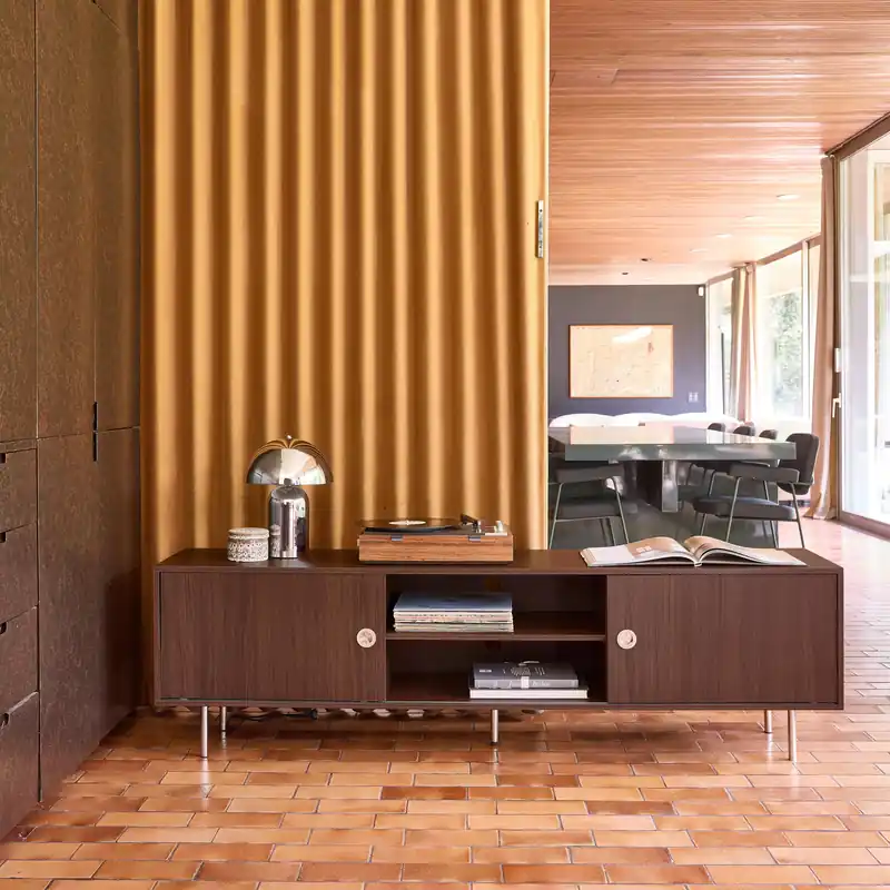 Mueble TV vintage con decoración en madera y acero inoxidable, 2 puertas, 180cm - Muebles de TV