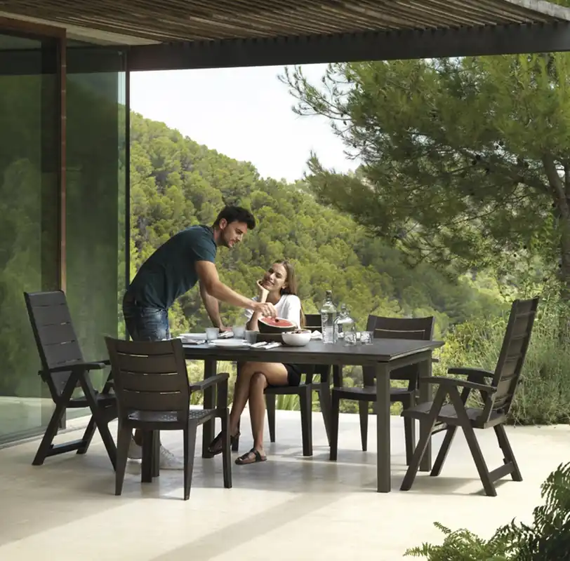 Mesa terraza exntensible wengue efecto madera Rio 160-220×105