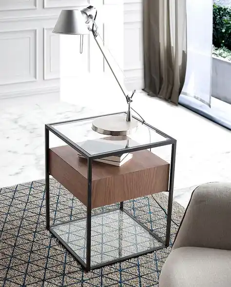 Mesa auxiliar Soho nogal cristal 43×43 - Mesitas de noche