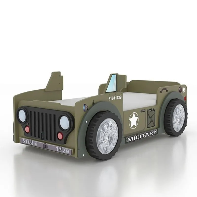Cama en forma de coche todoterreno del Ejército de EE. UU. hecha de MDF con luces en los faros. - zona de dormir