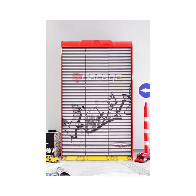 Armario de garaje Cilek Champion Racer, estructura roja y con 3 puertas que recuerdan a un garaje real - zona de dormir