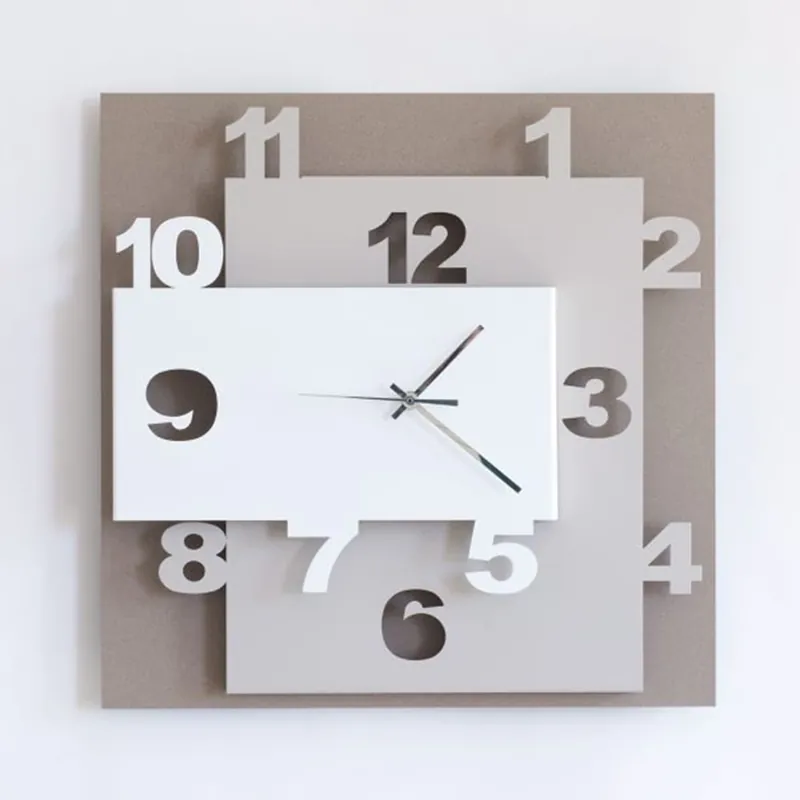 Reloj Ziggurat de Arti e Mestieri cortado con láser hecho en Italia - Objetos y accesorios