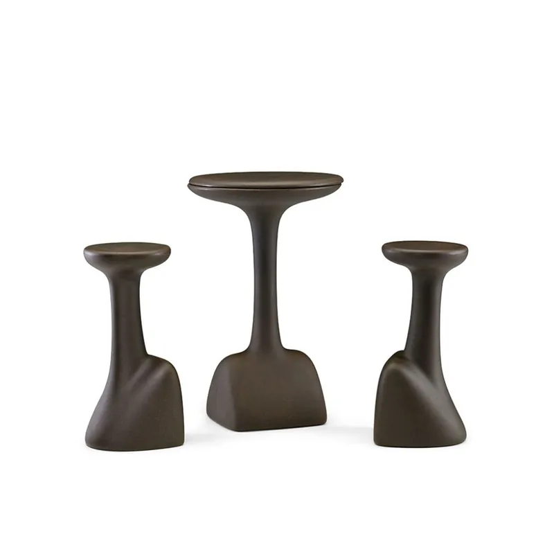 Mesa de exterior Armillaria de Plust | diseñada por Odo Fioravanti - Mueble de jardin