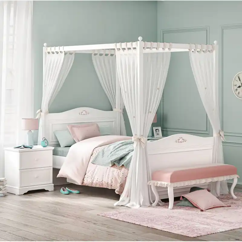 Cama con dosel rústica blanca Cilek adecuada para el dormitorio de tu hija - zona de dormir