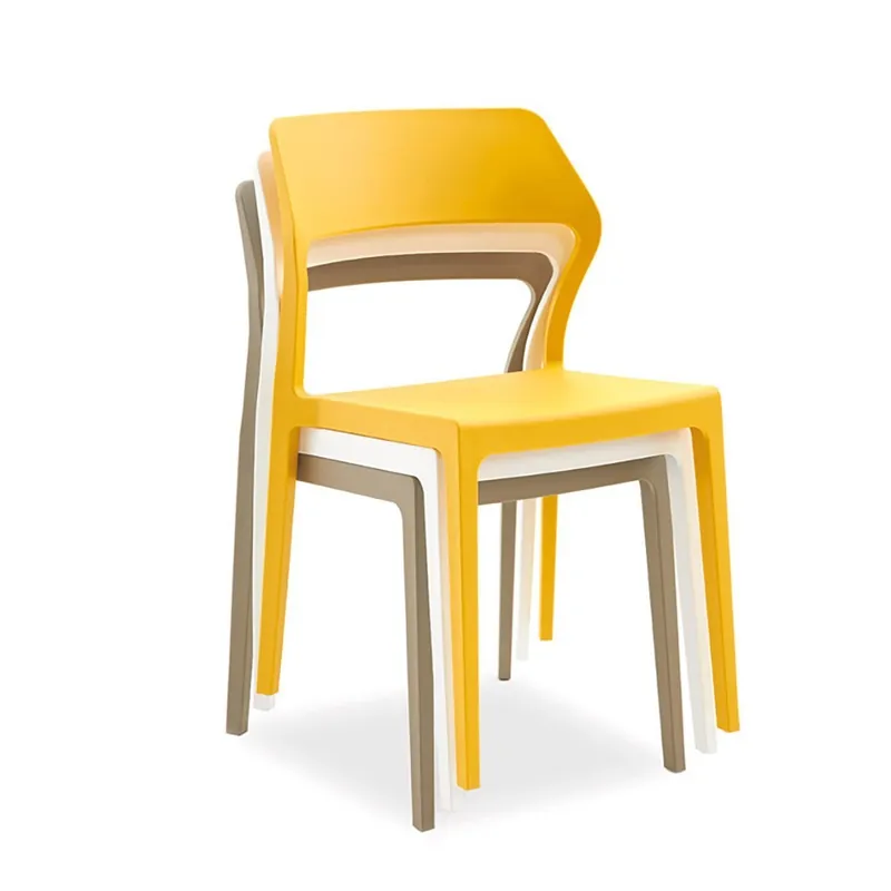 Silla Sandy fabricada en Italia apta para interior y exterior. - Mueble de jardin