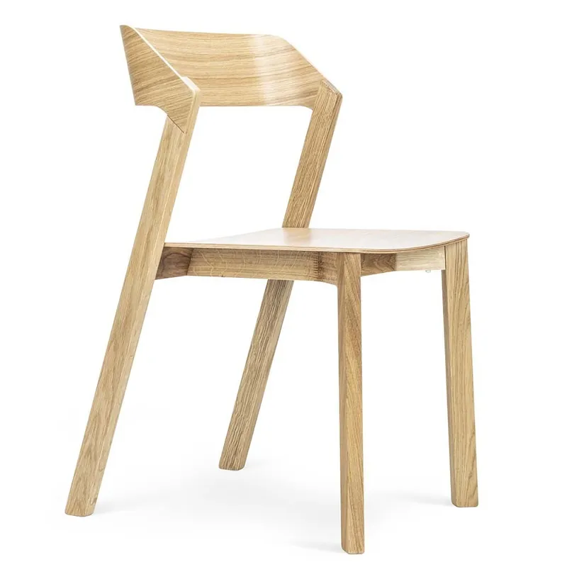 Silla Ton Merano Silla de madera con un diseño moderno. - Sala de estar