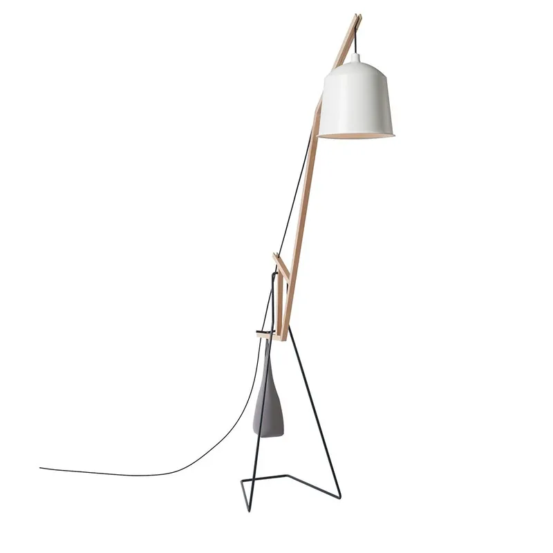 Lámpara de pie Covo A Floor Lamp con estructura en madera y acero - Iluminacion