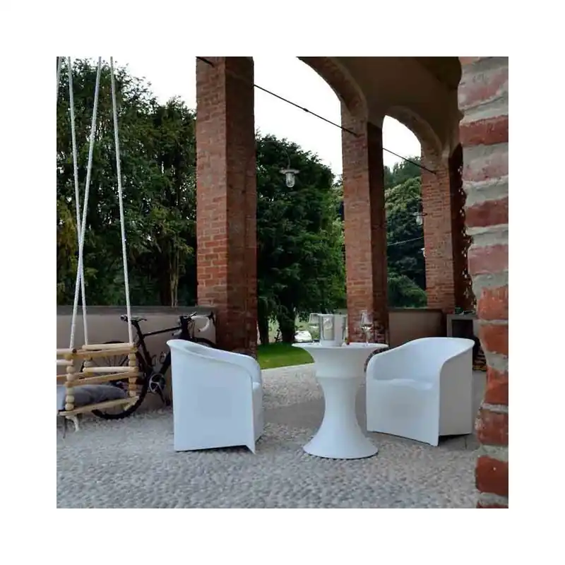 Sillón Servettocose Lady en polietileno en varios acabados. - Mueble de jardin