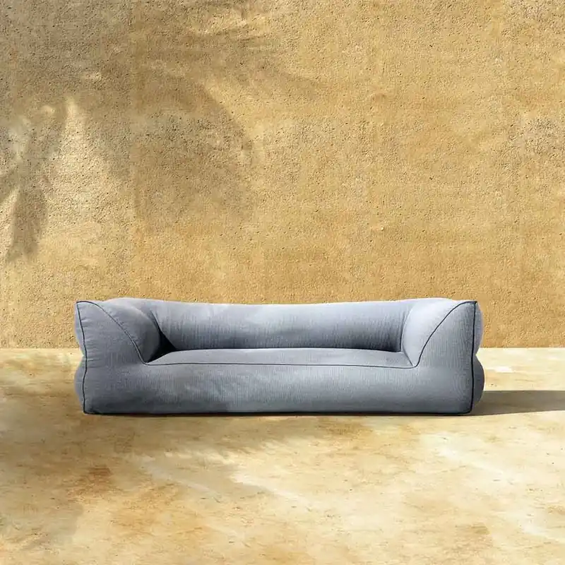 Sofá Gart de tres plazas de la línea Puffone de exterior. - Mueble de jardin