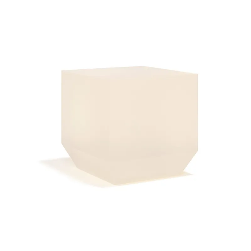 Lámpara cubo Vondom Vela Chill con luz interior en polietileno 100% reciclable para exterior - Mueble de jardin