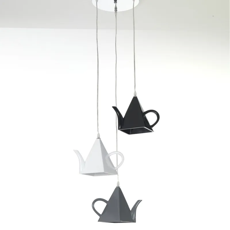 Lámpara colgante Leonora de tres luces de OeasteLuchetta en forma de tetera - Iluminacion
