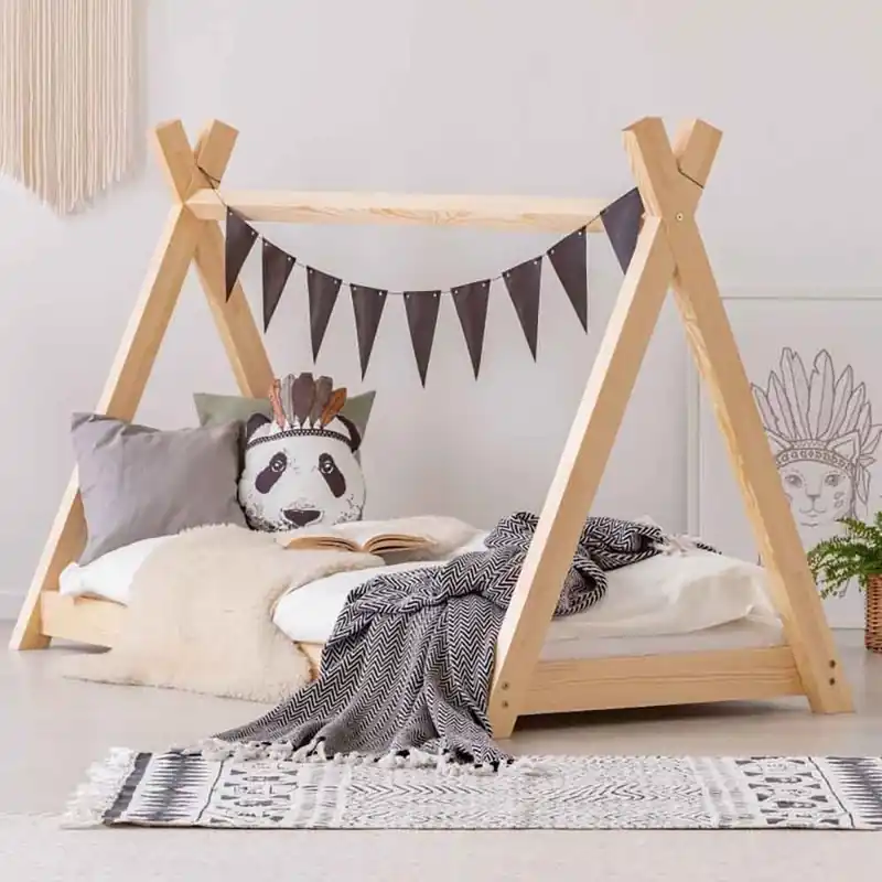 Cama individual tipi en madera de pino adecuada para habitaciones infantiles - zona de dormir