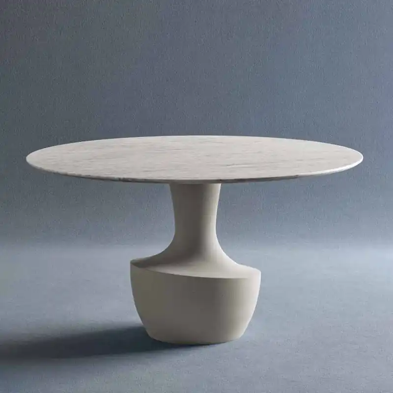 Mesa Potocco Anfora con base en Cuarzo Resina Gris Claro y tablero en Mármol de Carrara en dos diámetros 140 cm y 160 cm - Sala de estar