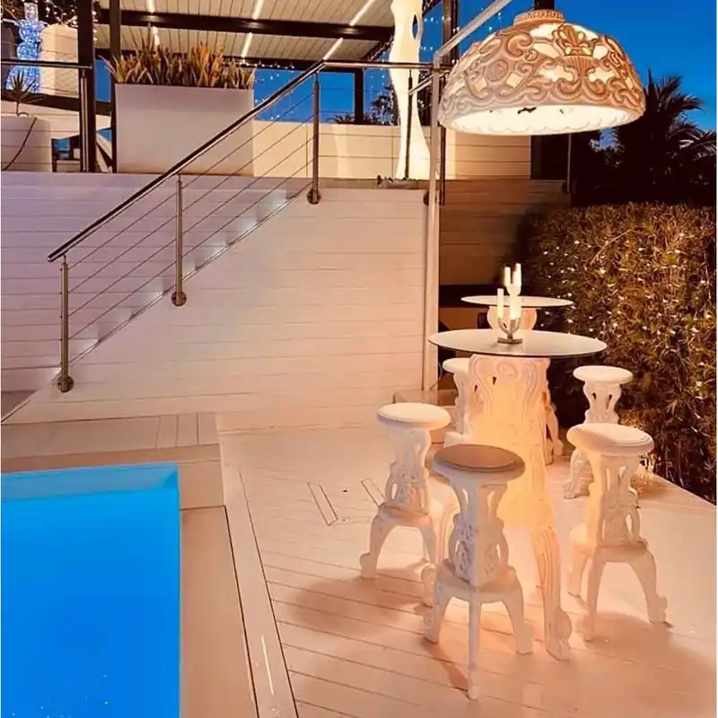Diseño de diapositivas | Maestro del amor | Mesa de jardín alta - Mueble de jardin