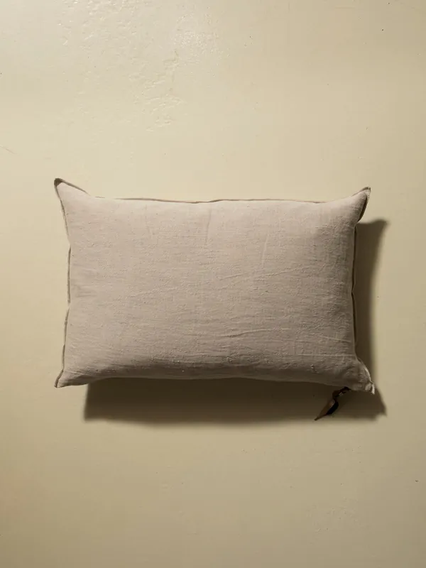 Almohadón de lino Perle / Givré Maison de Vacances 40x60cm