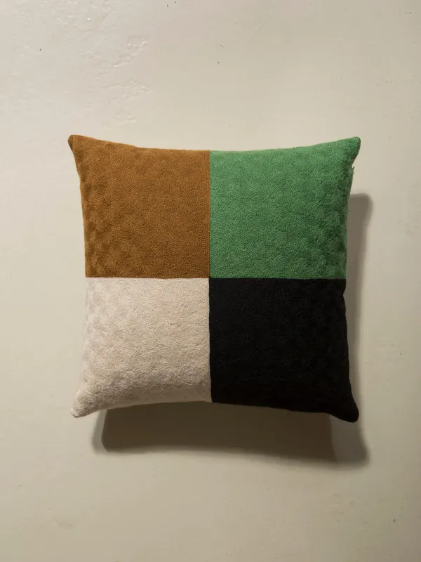 Almohadón Charlie 02/51 40x40cm - Lindell & co