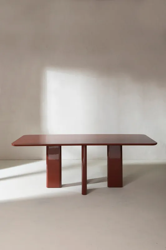 Mesa comedor lacada Burgundy - Gabrielle Paris