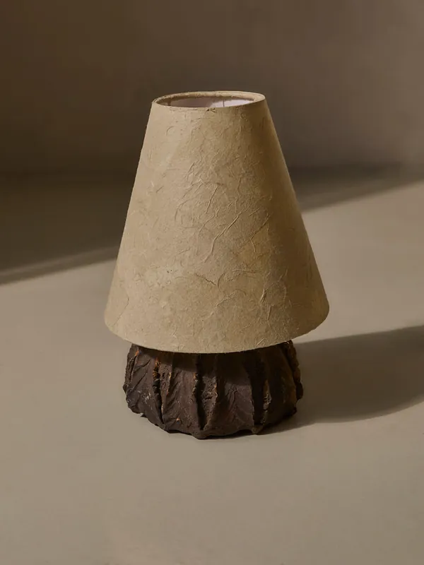 Nam Du Lámpara de mesa lino y cerámica by Srepokk