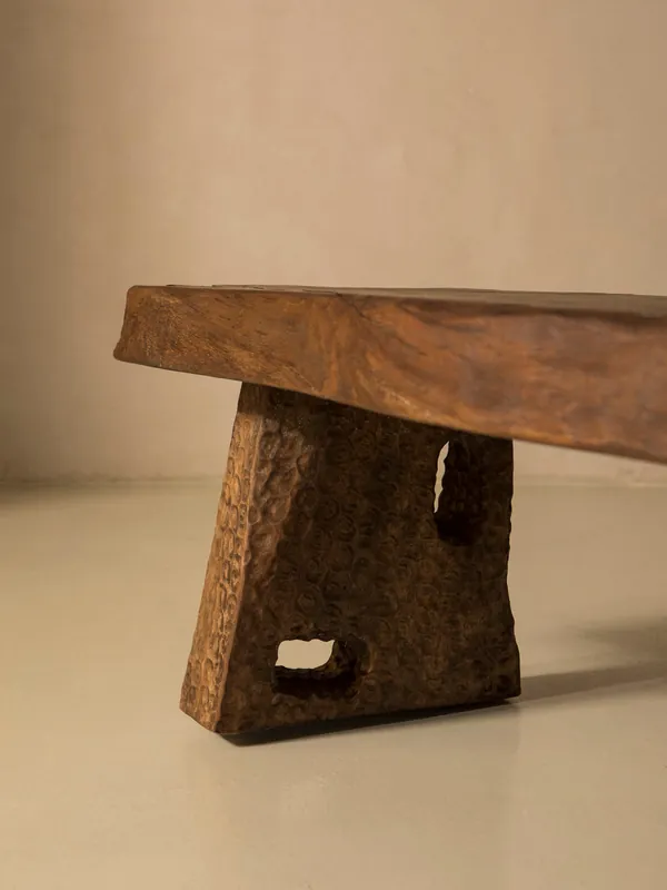 Banco Brutalista - Govan Furniture