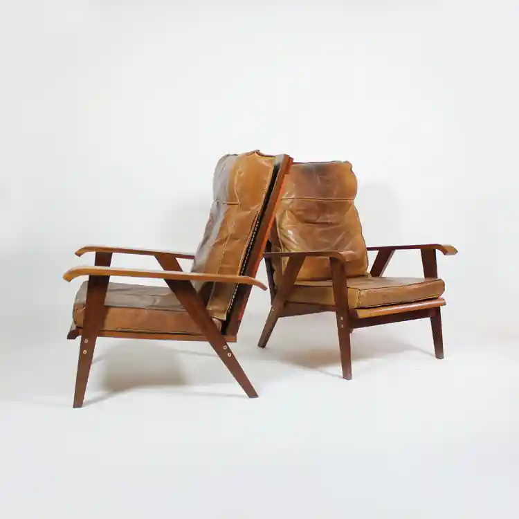 Pareja de sillones. Francia, hacia 1960
