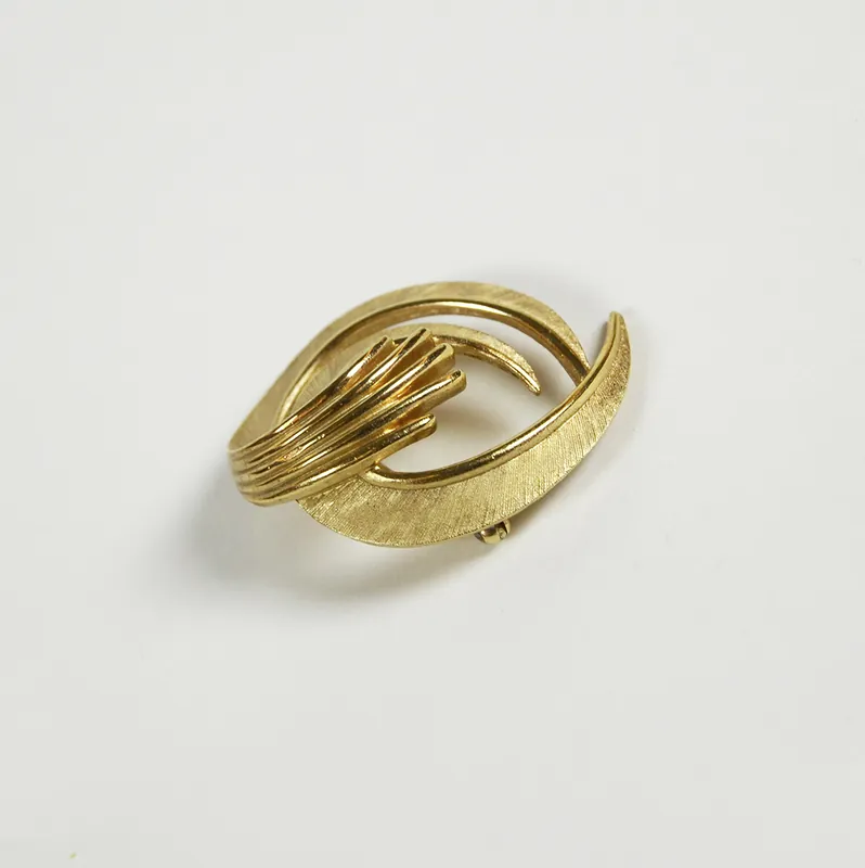 Broche Trifari - Objetos