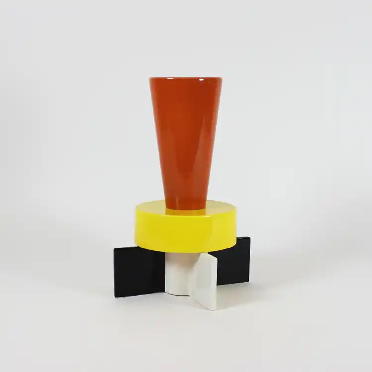 Cerámica del grupo Memphis, diseño de los años 80 - Cerámica y Cristal