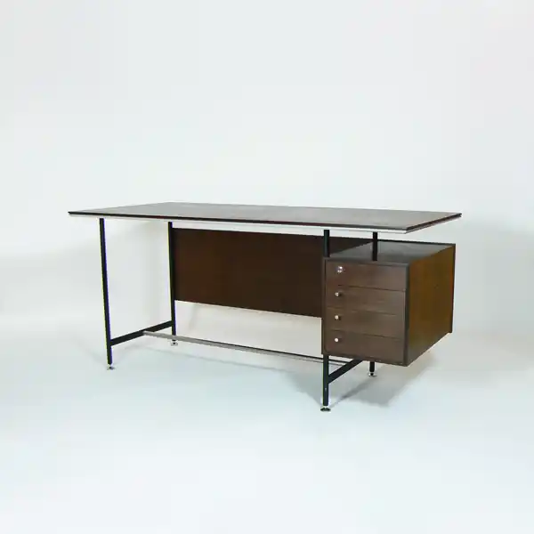 Mesa de despacho de Martínez Medina - Escritorios