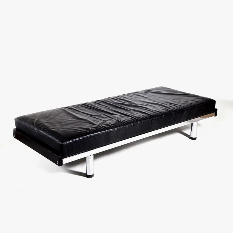 Chaise longue. Inglaterra diseño años 70. - Sillones