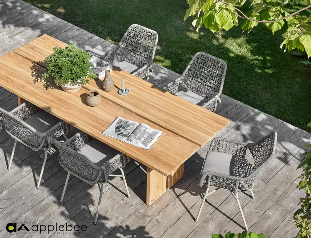 Mesa Joie de Vivre Applebee